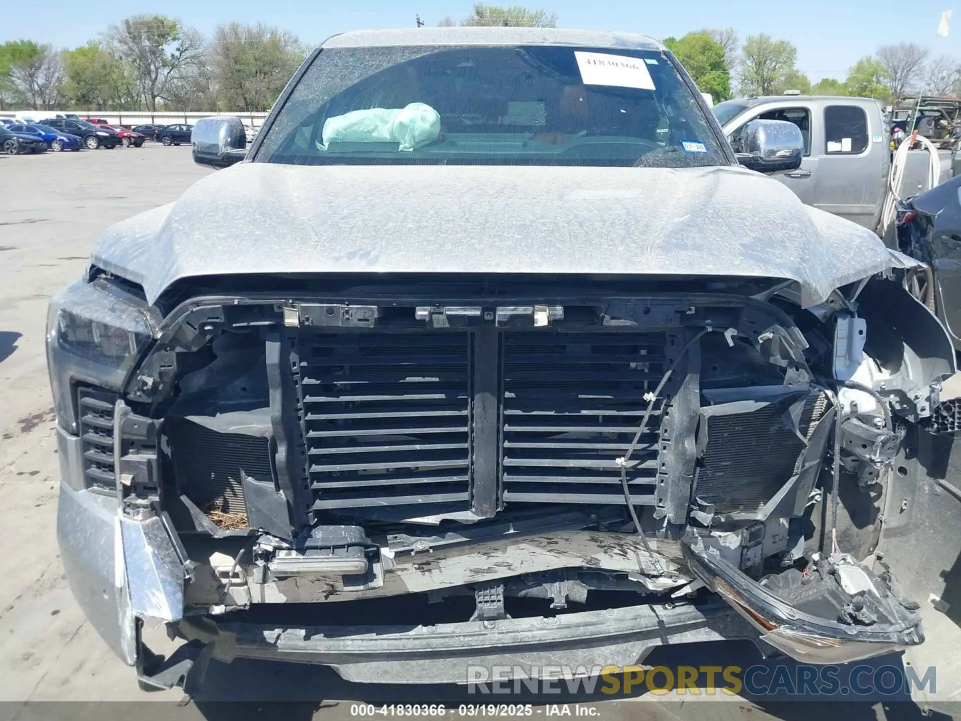 13 Photograph of a damaged car 5TFMA5AB8NX014903 TOYOTA TUNDRA 2022