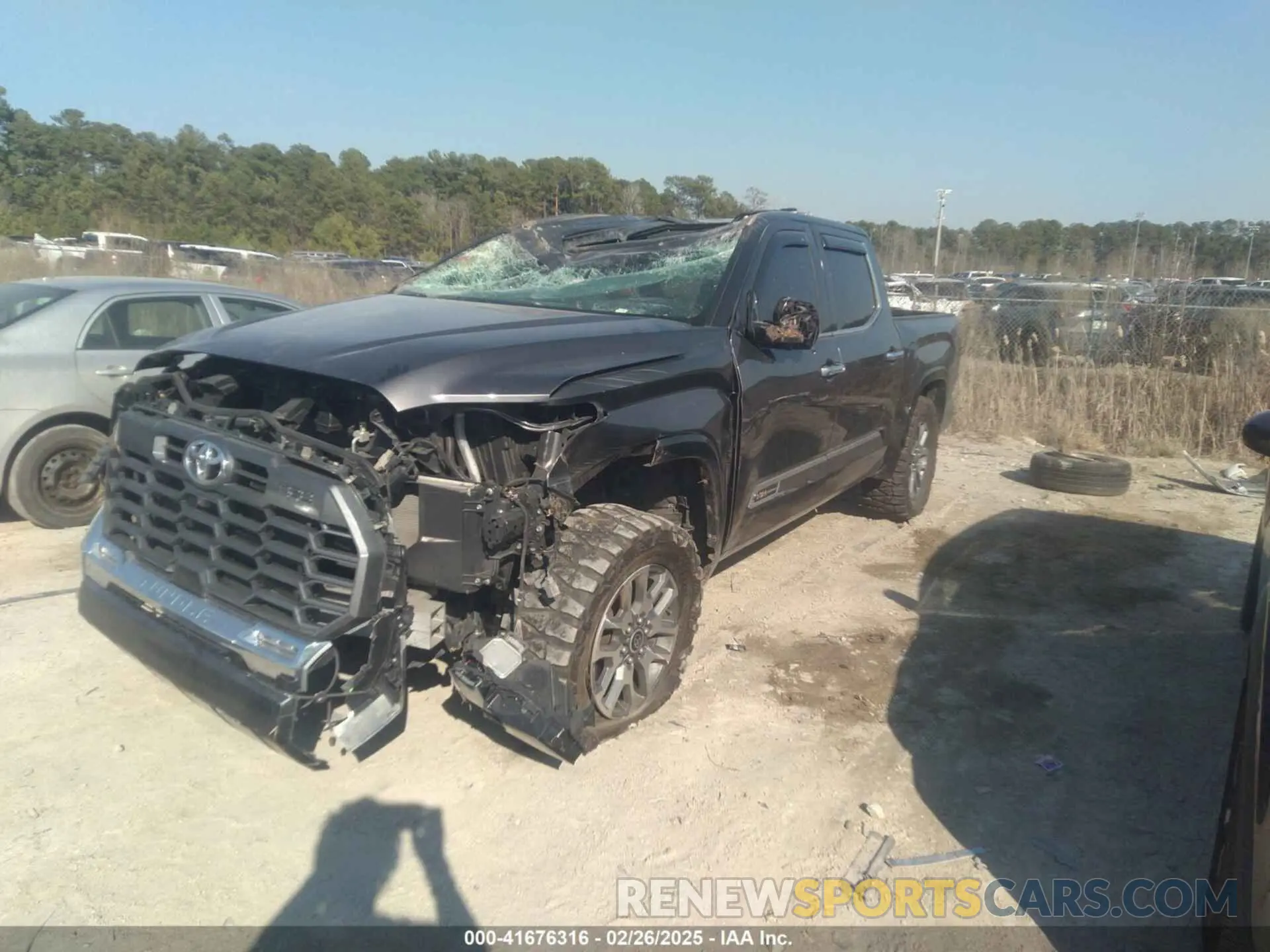 2 Photograph of a damaged car 5TFMA5DB9NX054628 TOYOTA TUNDRA 2022