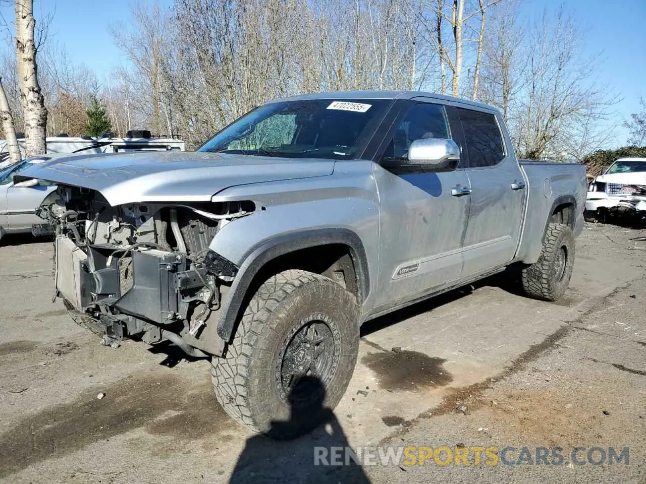 1 Photograph of a damaged car 5TFMA5EC9NX005128 TOYOTA TUNDRA 2022