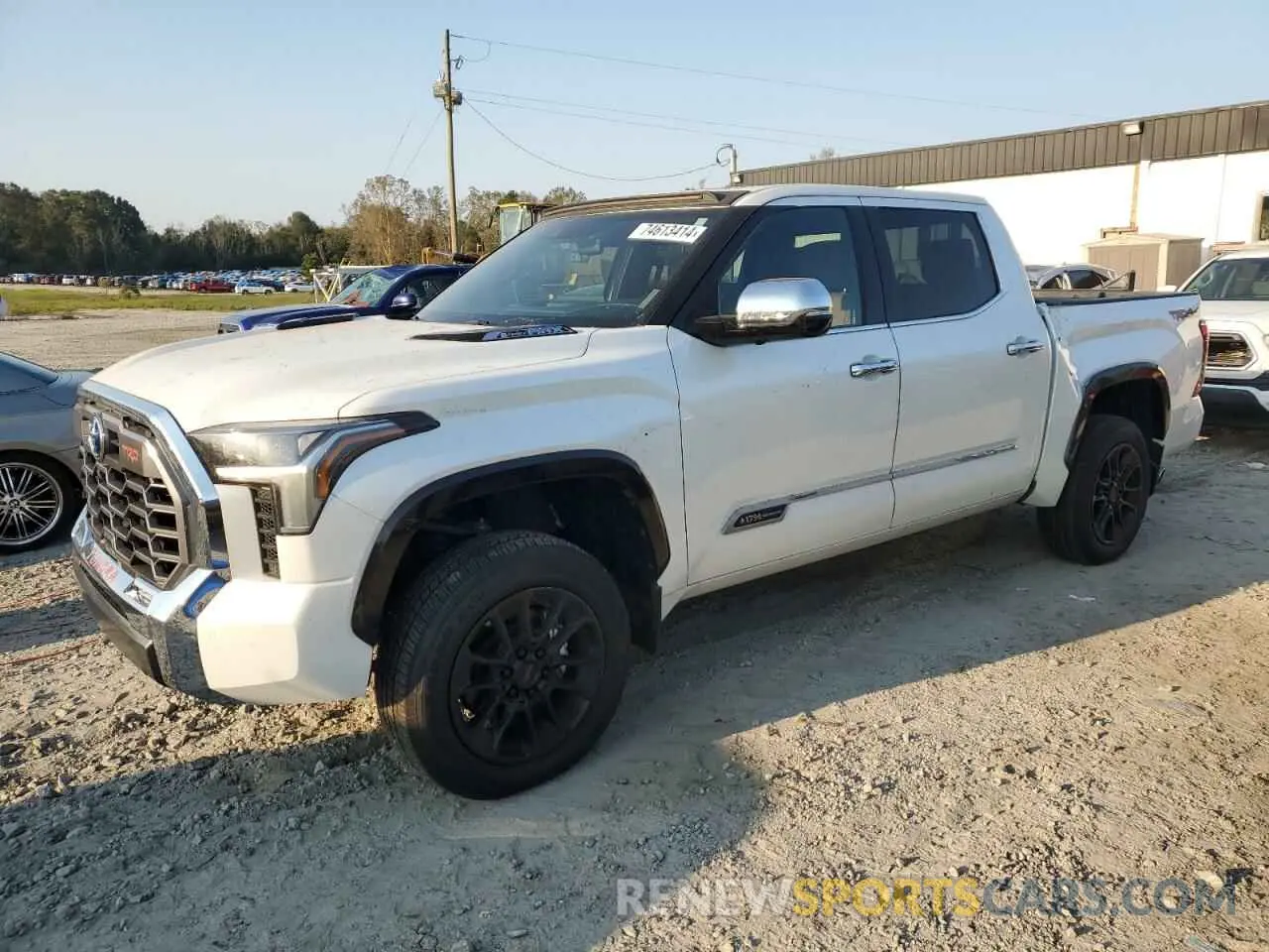 1 Photograph of a damaged car 5TFMC5DB4NX006593 TOYOTA TUNDRA 2022