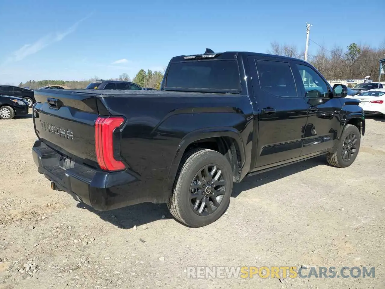 3 Photograph of a damaged car 5TFNA5DB8NX027893 TOYOTA TUNDRA 2022