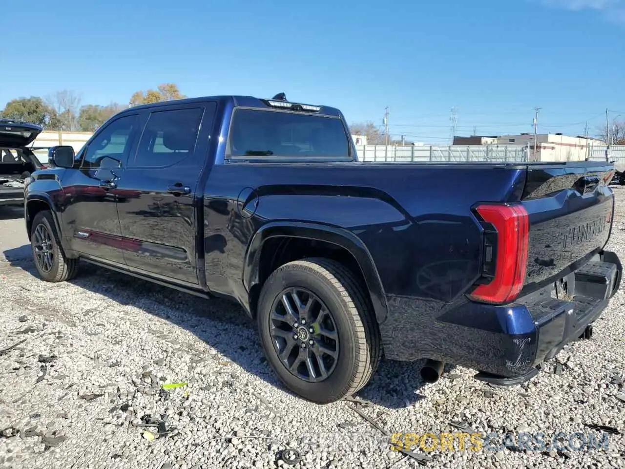2 Photograph of a damaged car 5TFNA5EC5NX007477 TOYOTA TUNDRA 2022