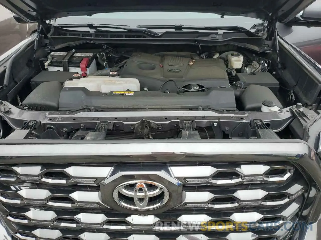 11 Photograph of a damaged car 5TFNA5EC9NX006395 TOYOTA TUNDRA 2022