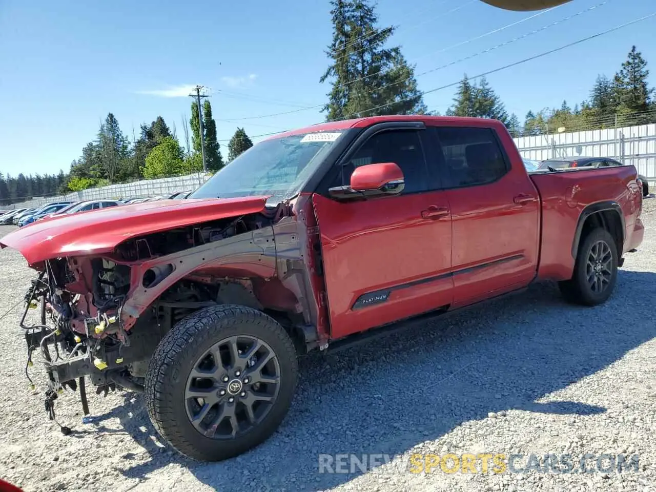 1 Photograph of a damaged car 5TFNC5EC0NX001922 TOYOTA TUNDRA 2022