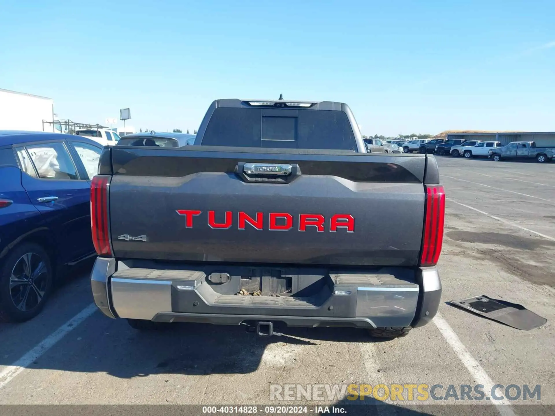 15 Photograph of a damaged car 5TFJA5DA1PX084364 TOYOTA TUNDRA 2023