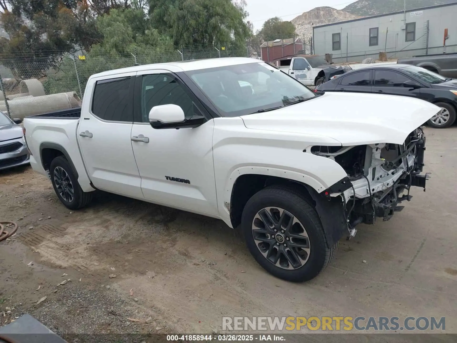 14 Photograph of a damaged car 5TFJA5DB0PX066415 TOYOTA TUNDRA 2023