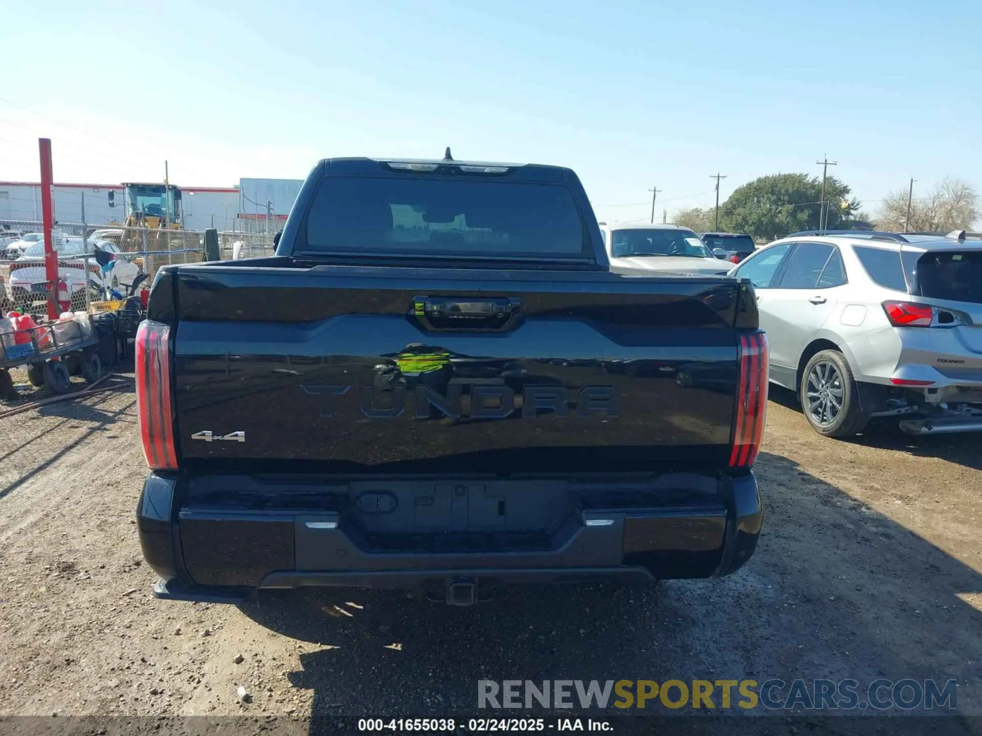 15 Photograph of a damaged car 5TFJA5DB3PX100864 TOYOTA TUNDRA 2023