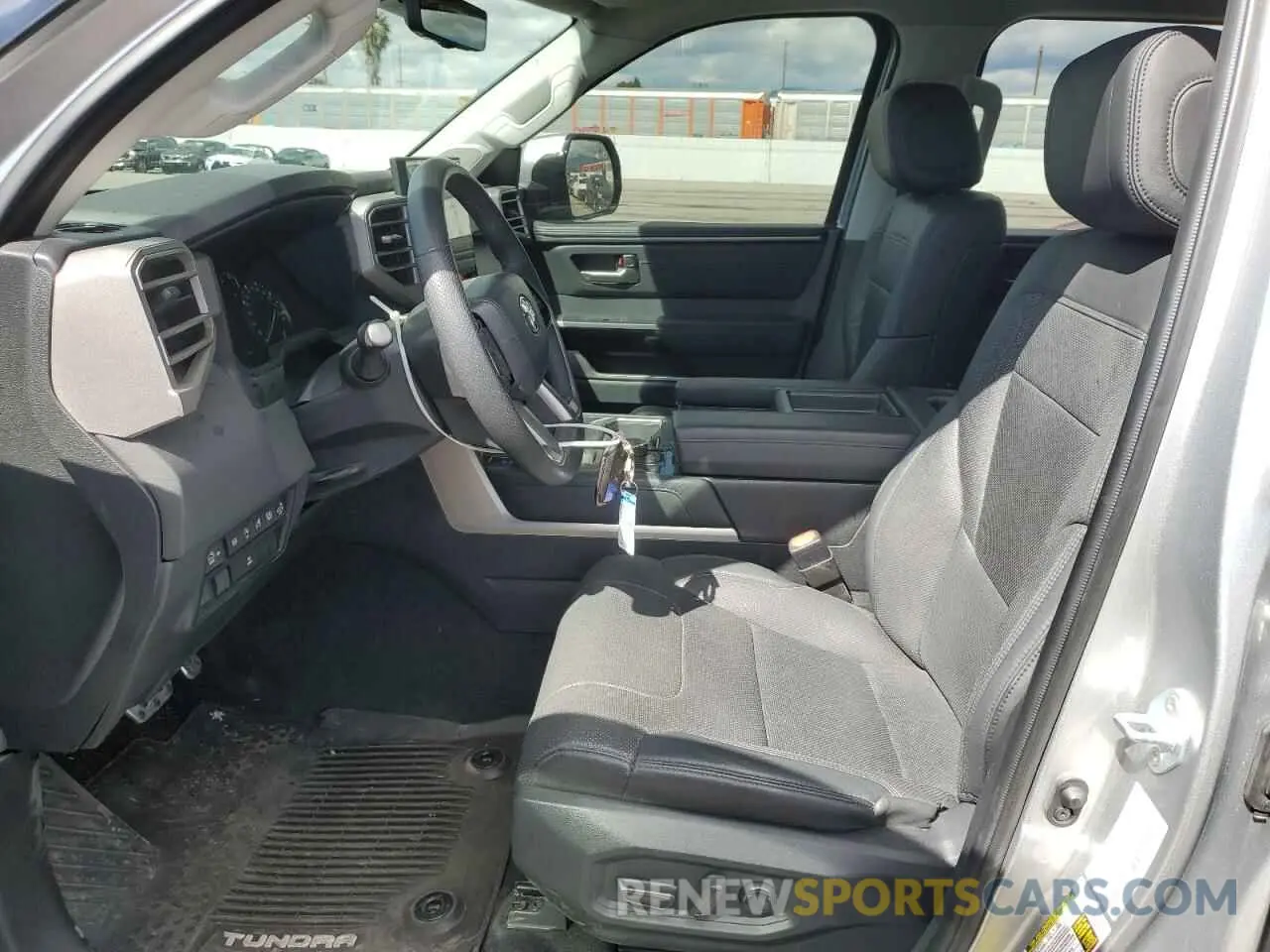 7 Photograph of a damaged car 5TFJA5DB4PX120864 TOYOTA TUNDRA 2023
