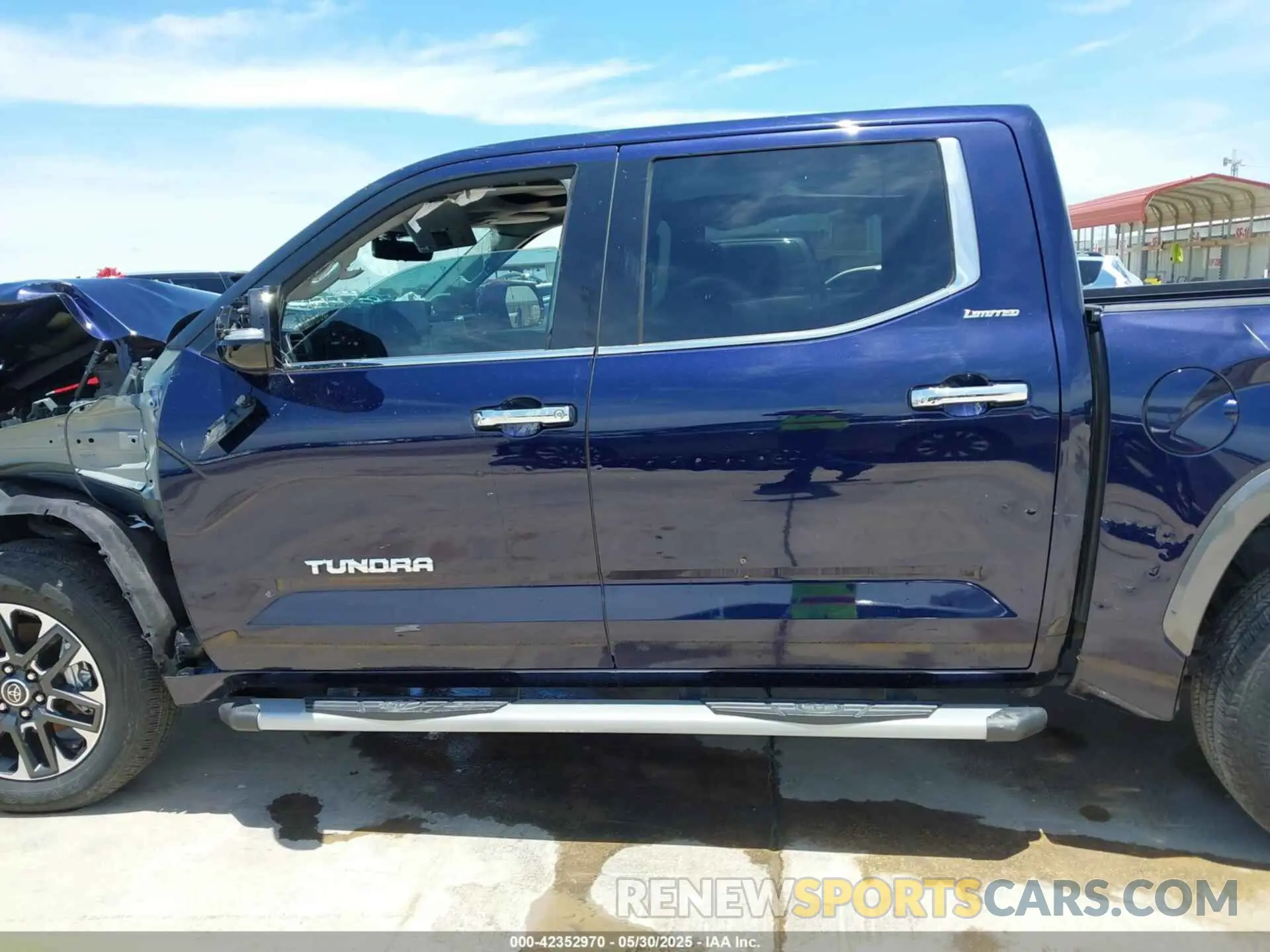 14 Photograph of a damaged car 5TFJA5DB9PX117183 TOYOTA TUNDRA 2023