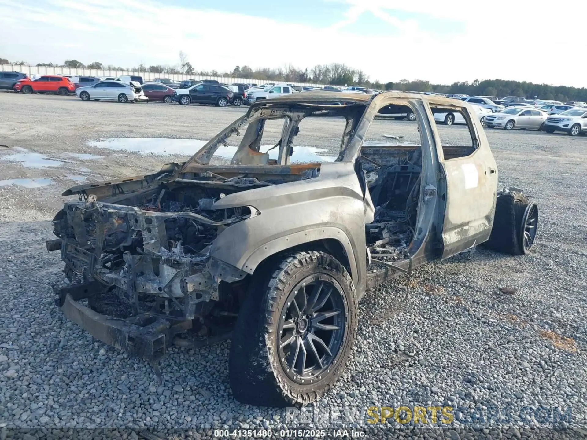 6 Photograph of a damaged car 5TFJA5DBXPX122490 TOYOTA TUNDRA 2023