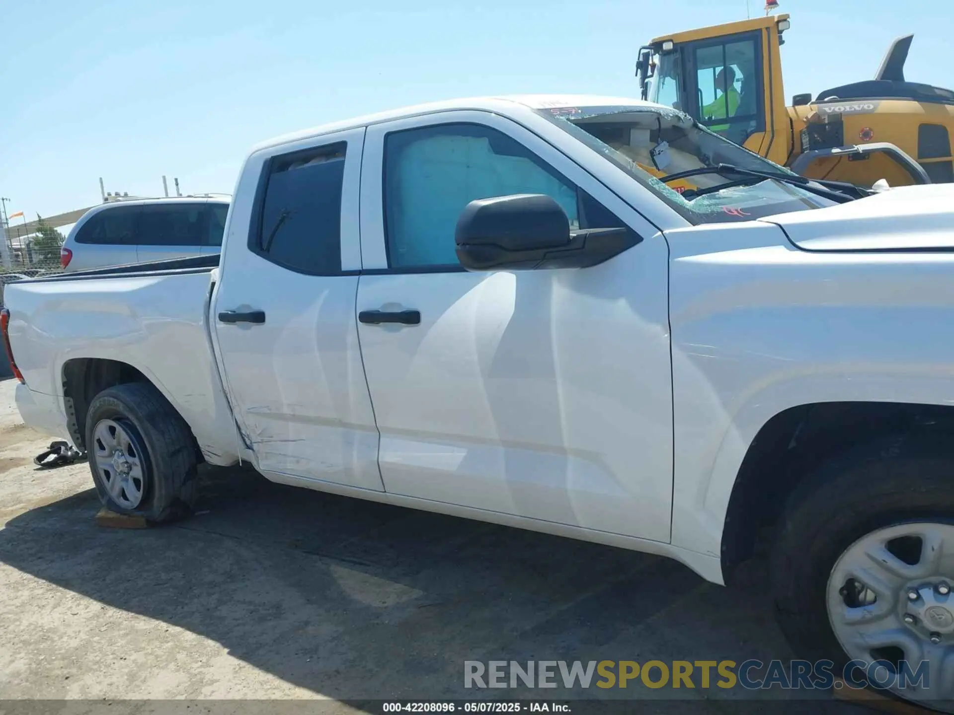 13 Photograph of a damaged car 5TFKB5AA9PX025228 TOYOTA TUNDRA 2023