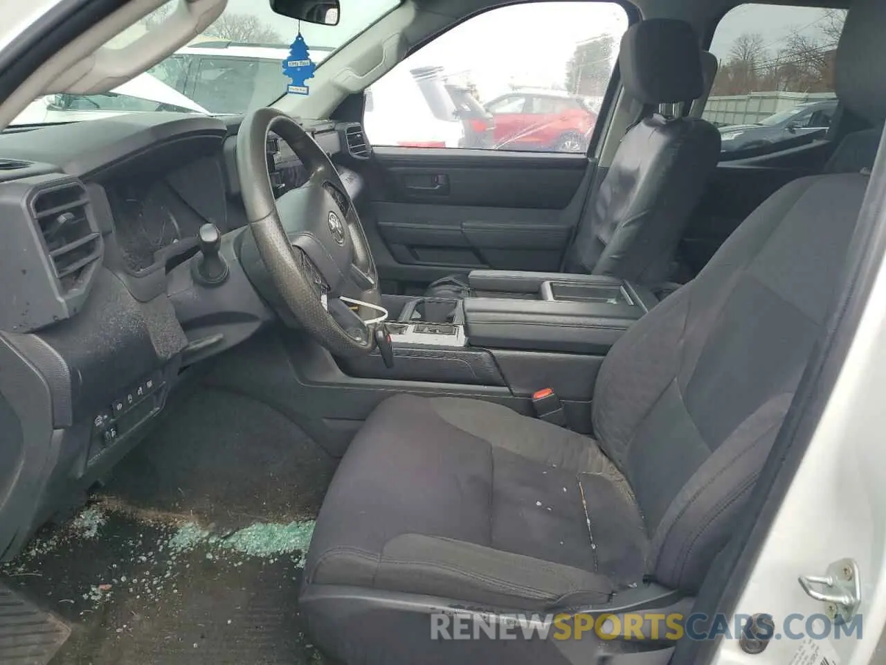 7 Photograph of a damaged car 5TFKB5CD3PX001479 TOYOTA TUNDRA 2023