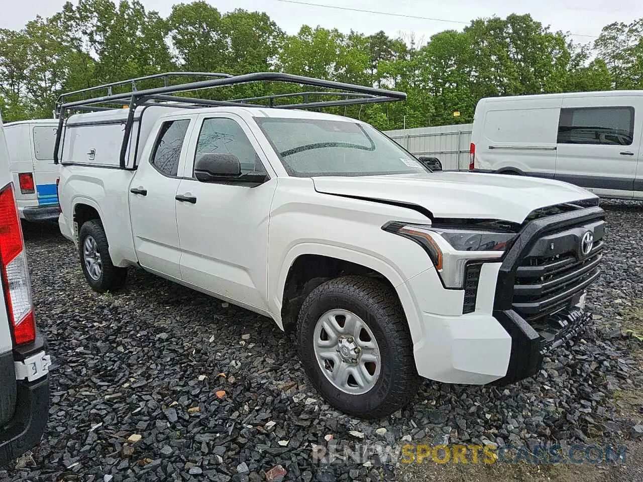 4 Photograph of a damaged car 5TFKB5DA0PX099732 TOYOTA TUNDRA 2023