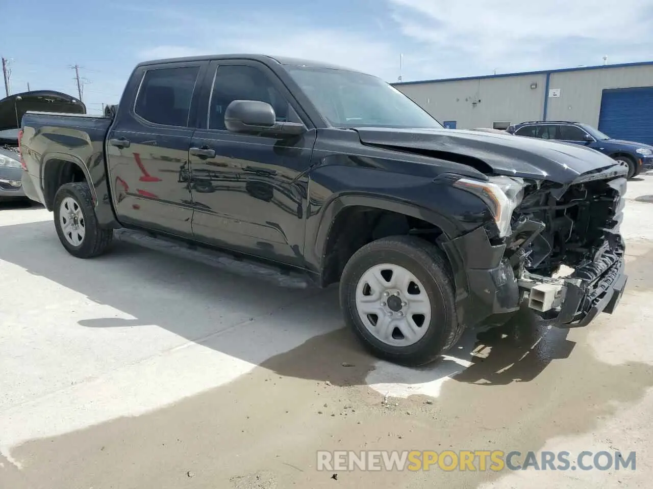 4 Photograph of a damaged car 5TFKB5DB2PX062058 TOYOTA TUNDRA 2023