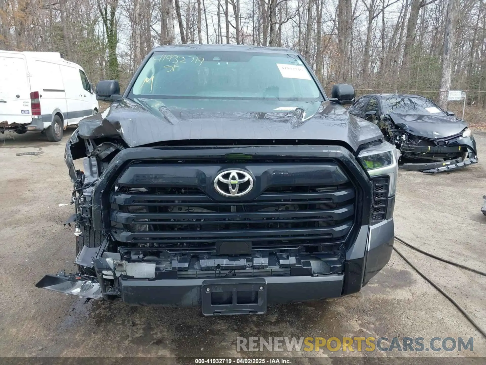 12 Photograph of a damaged car 5TFKB5GDXPX002218 TOYOTA TUNDRA 2023