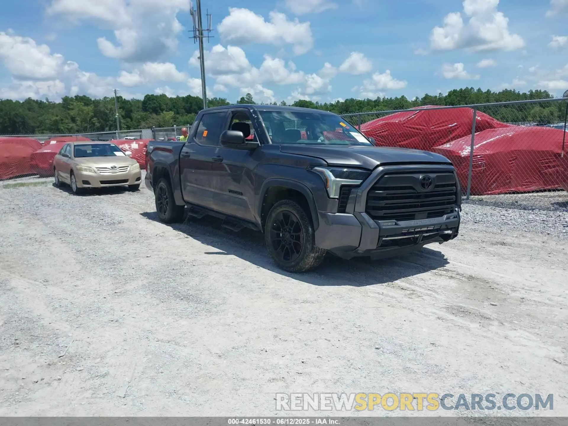 1 Photograph of a damaged car 5TFLA5AB4PX023533 TOYOTA TUNDRA 2023