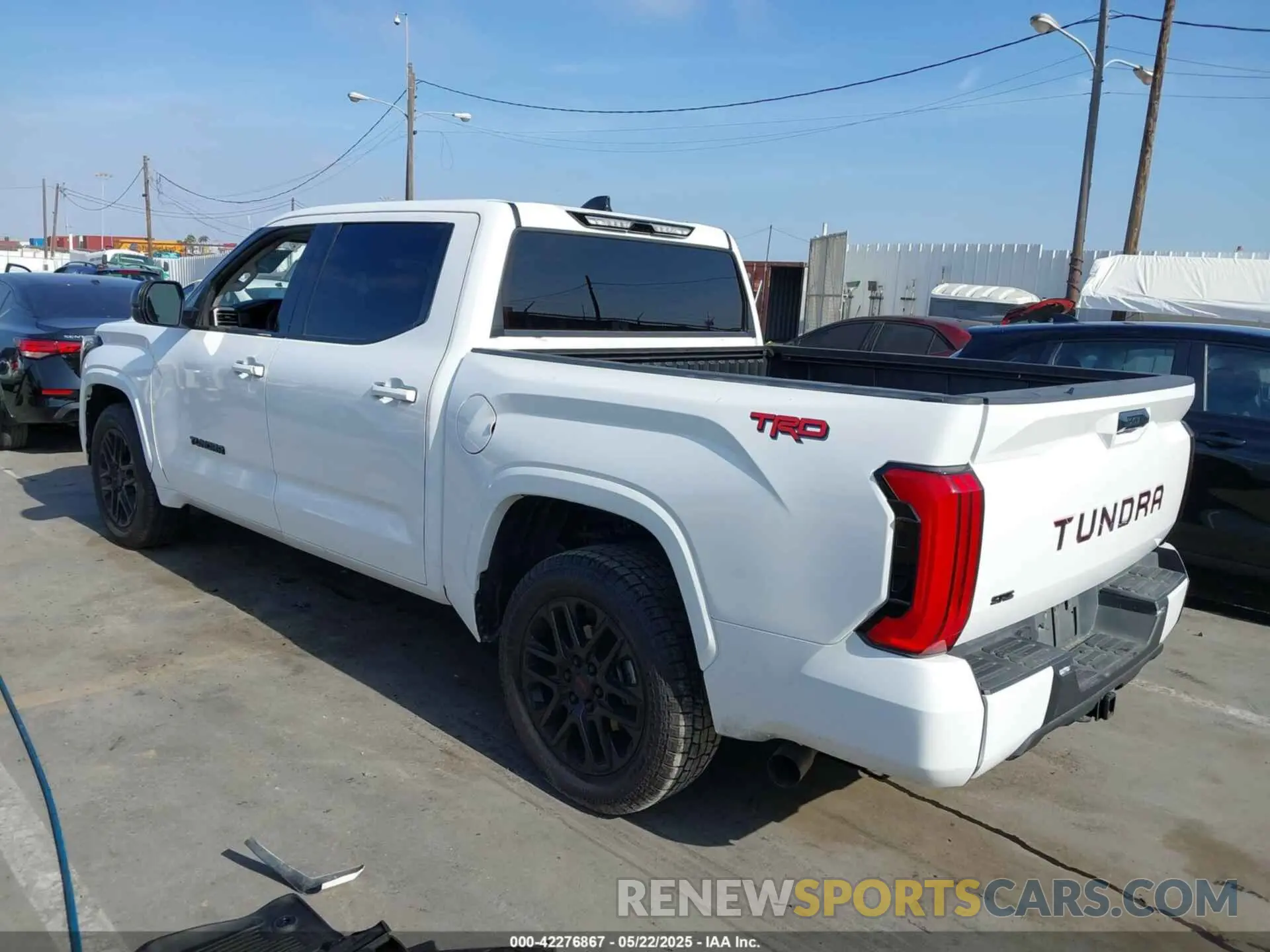 3 Photograph of a damaged car 5TFLA5AB5PX023427 TOYOTA TUNDRA 2023