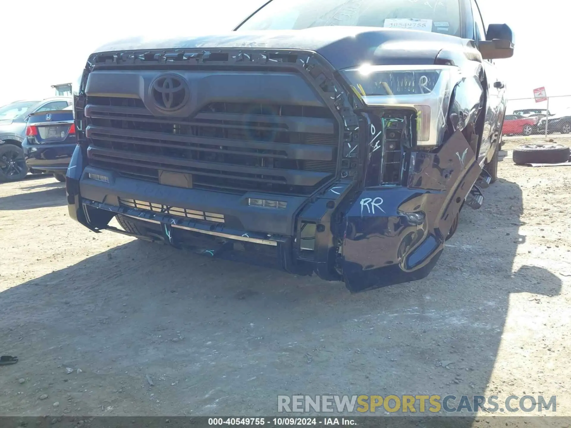 18 Photograph of a damaged car 5TFLA5DA8PX077338 TOYOTA TUNDRA 2023