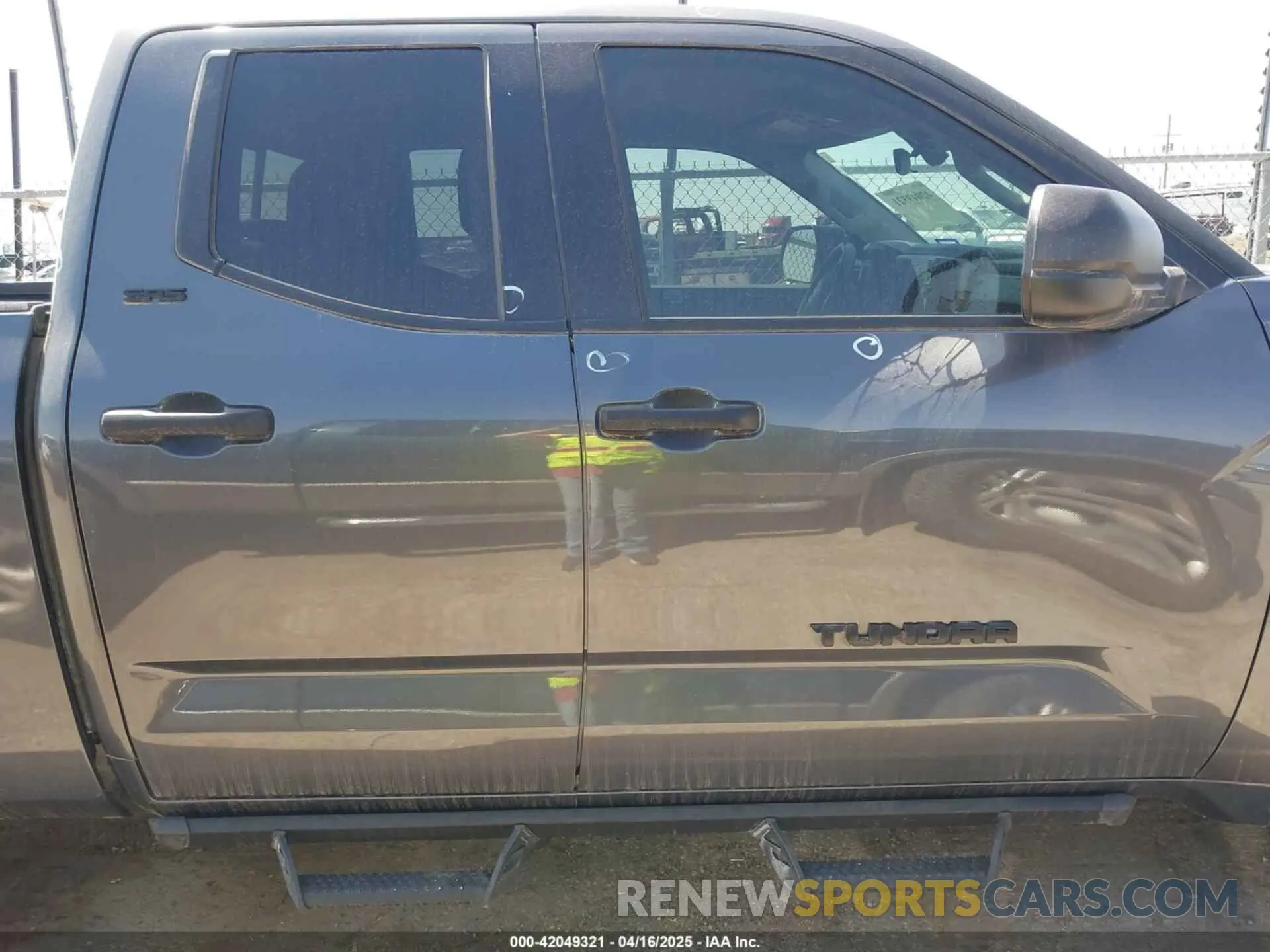 13 Photograph of a damaged car 5TFLA5DA9PX063612 TOYOTA TUNDRA 2023