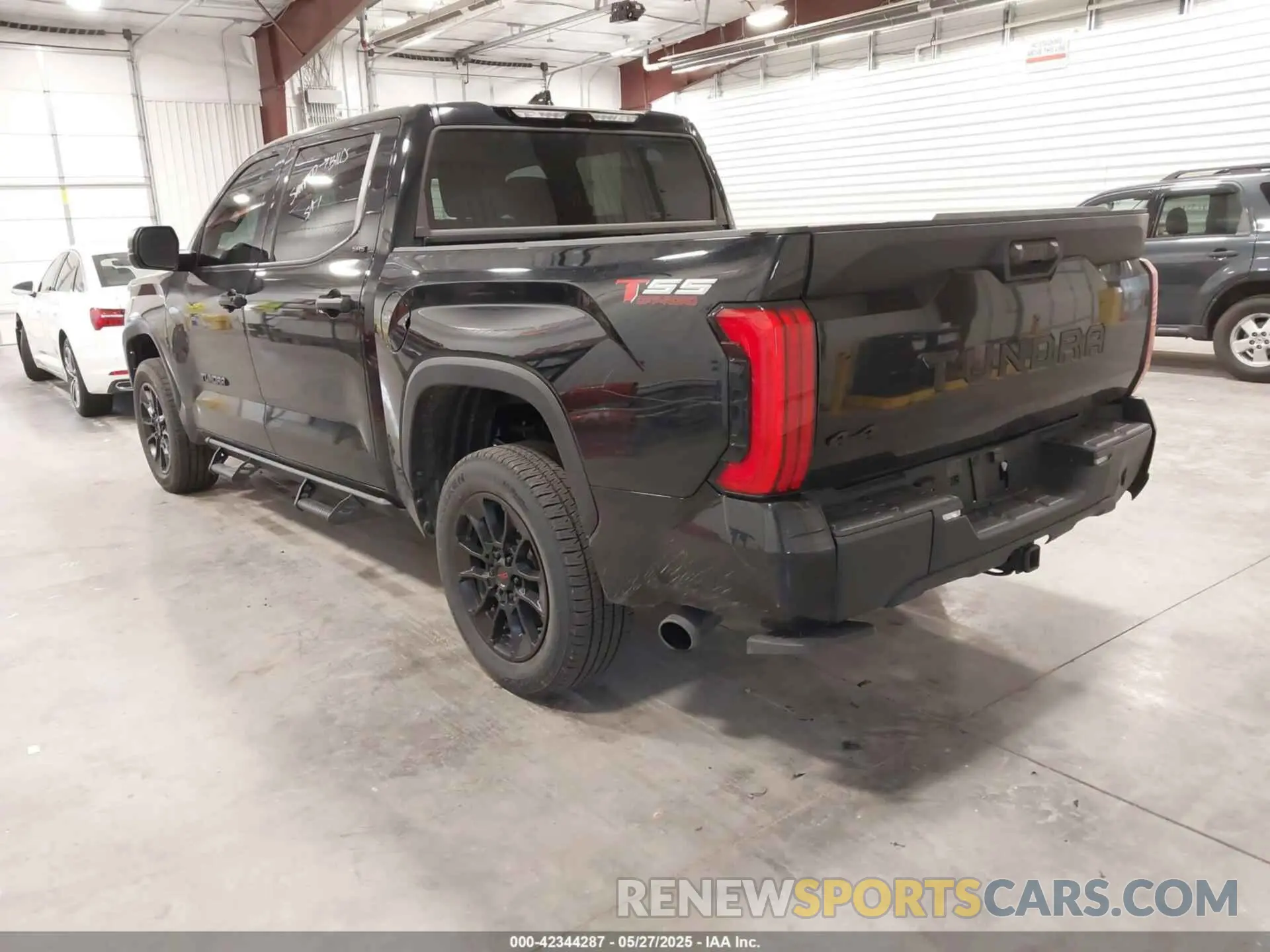 3 Photograph of a damaged car 5TFLA5DB0PX125391 TOYOTA TUNDRA 2023