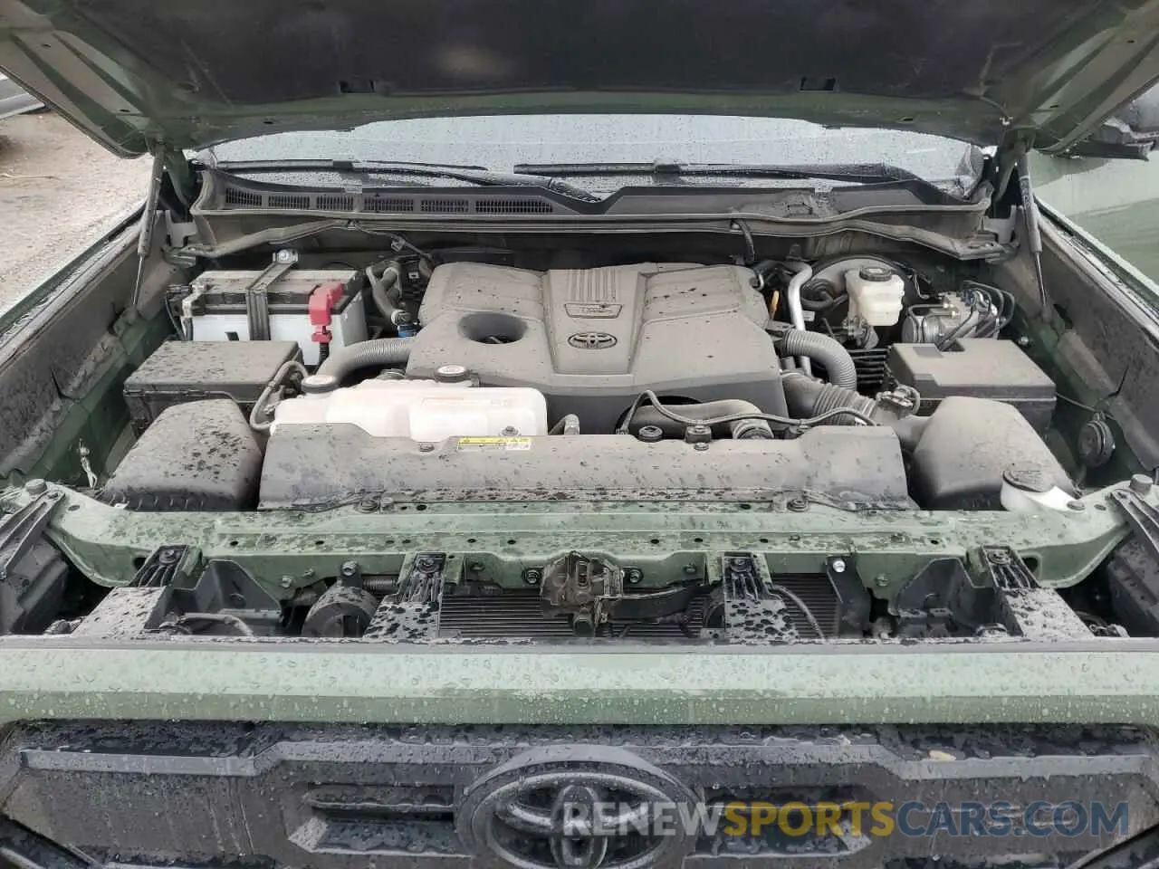 11 Photograph of a damaged car 5TFLA5DB1PX108924 TOYOTA TUNDRA 2023