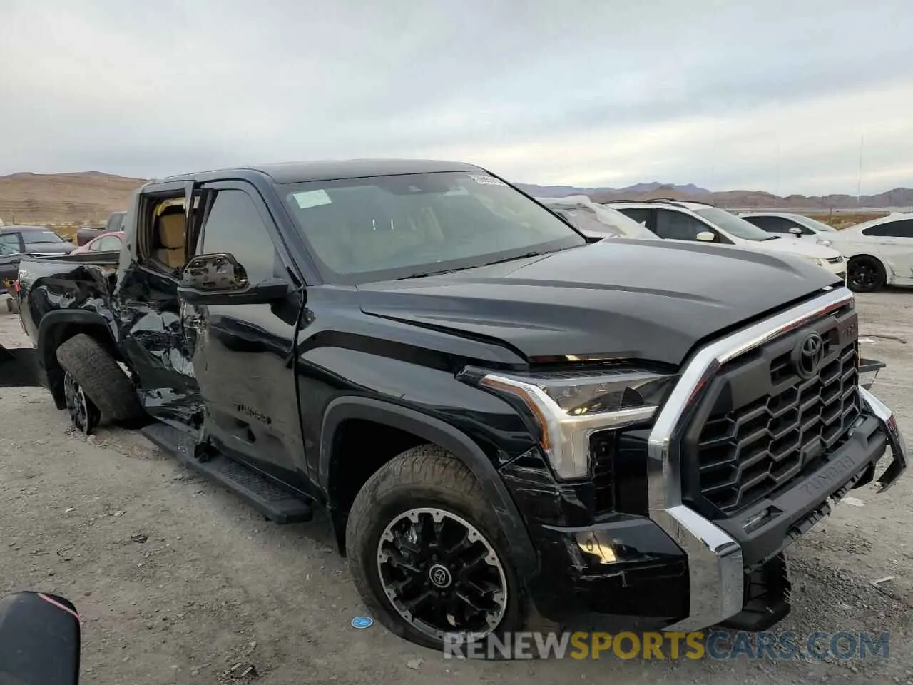 4 Photograph of a damaged car 5TFLA5DB2PX107829 TOYOTA TUNDRA 2023