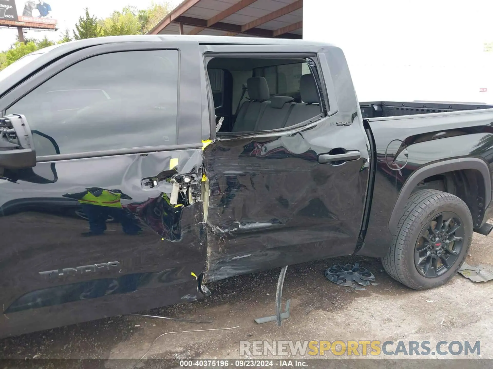 6 Photograph of a damaged car 5TFLA5DB4PX108559 TOYOTA TUNDRA 2023