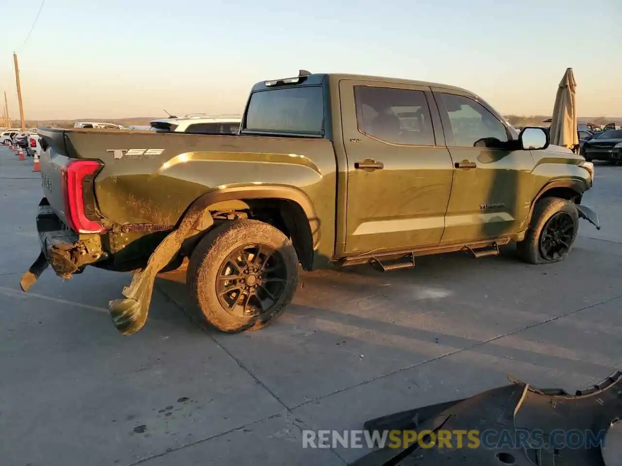 3 Photograph of a damaged car 5TFLA5DB5PX075376 TOYOTA TUNDRA 2023