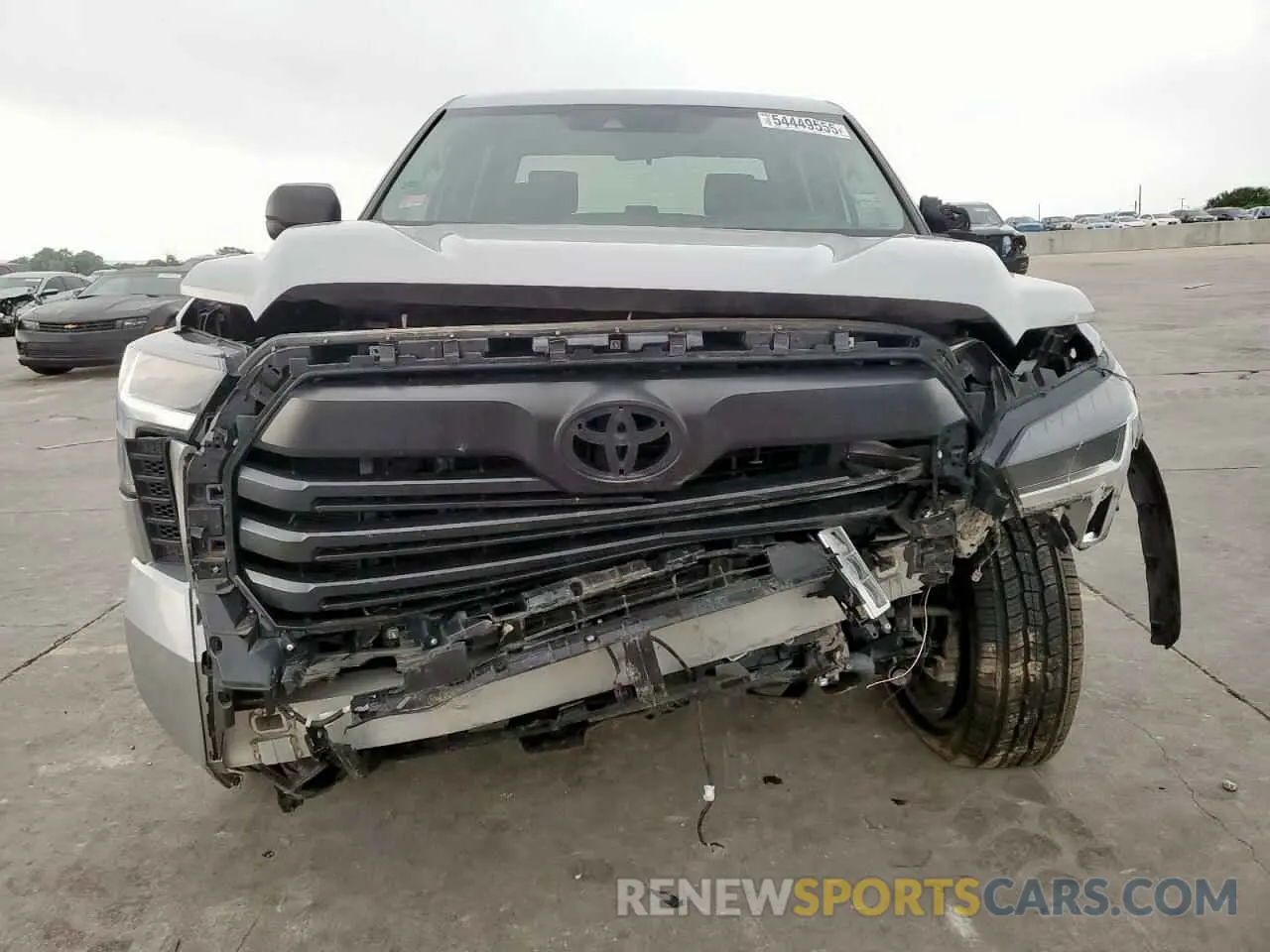 5 Photograph of a damaged car 5TFLA5DB6PX093837 TOYOTA TUNDRA 2023