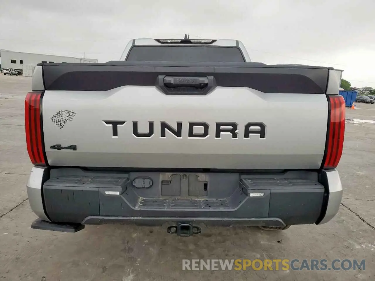 6 Photograph of a damaged car 5TFLA5DB6PX093837 TOYOTA TUNDRA 2023