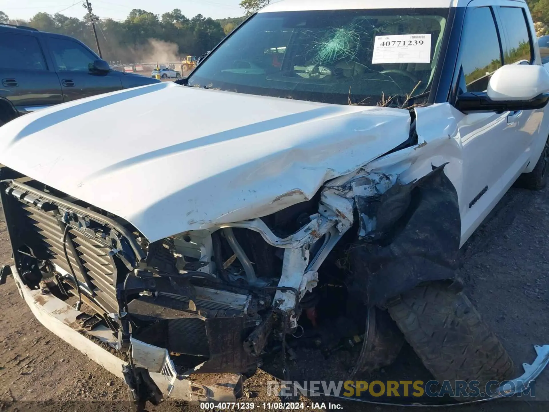 17 Photograph of a damaged car 5TFLA5DB6PX102827 TOYOTA TUNDRA 2023