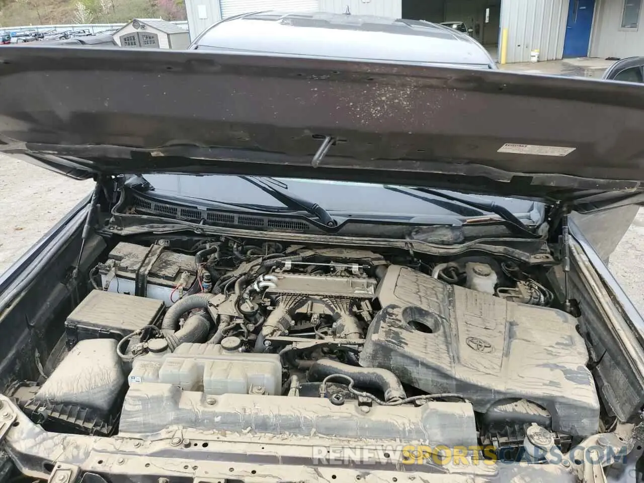 12 Photograph of a damaged car 5TFLA5DB7PX064282 TOYOTA TUNDRA 2023