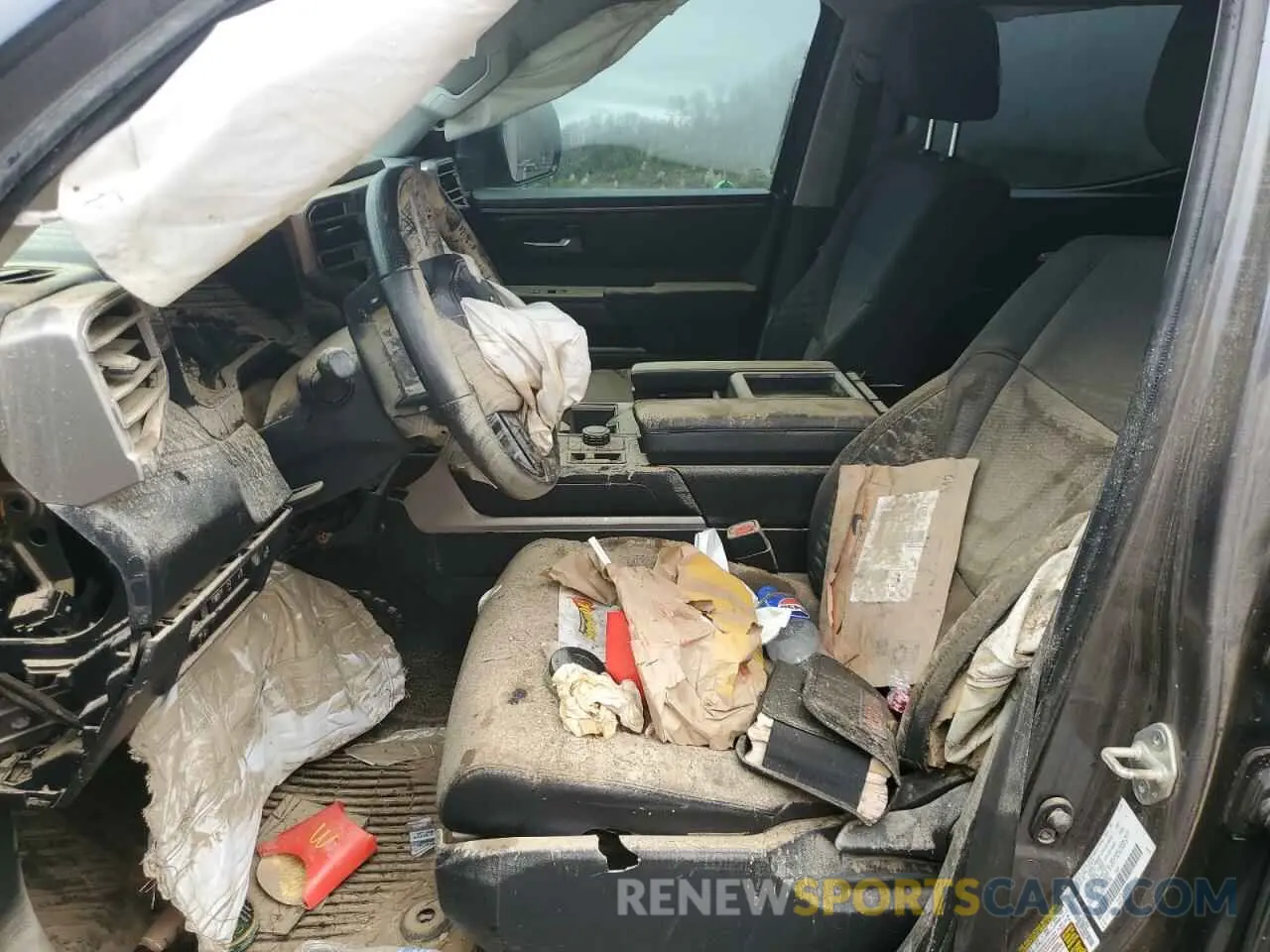 7 Photograph of a damaged car 5TFLA5DB7PX064282 TOYOTA TUNDRA 2023