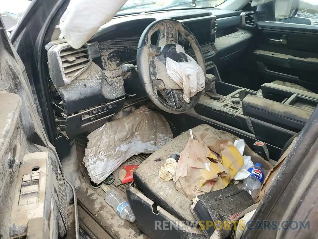 8 Photograph of a damaged car 5TFLA5DB7PX064282 TOYOTA TUNDRA 2023