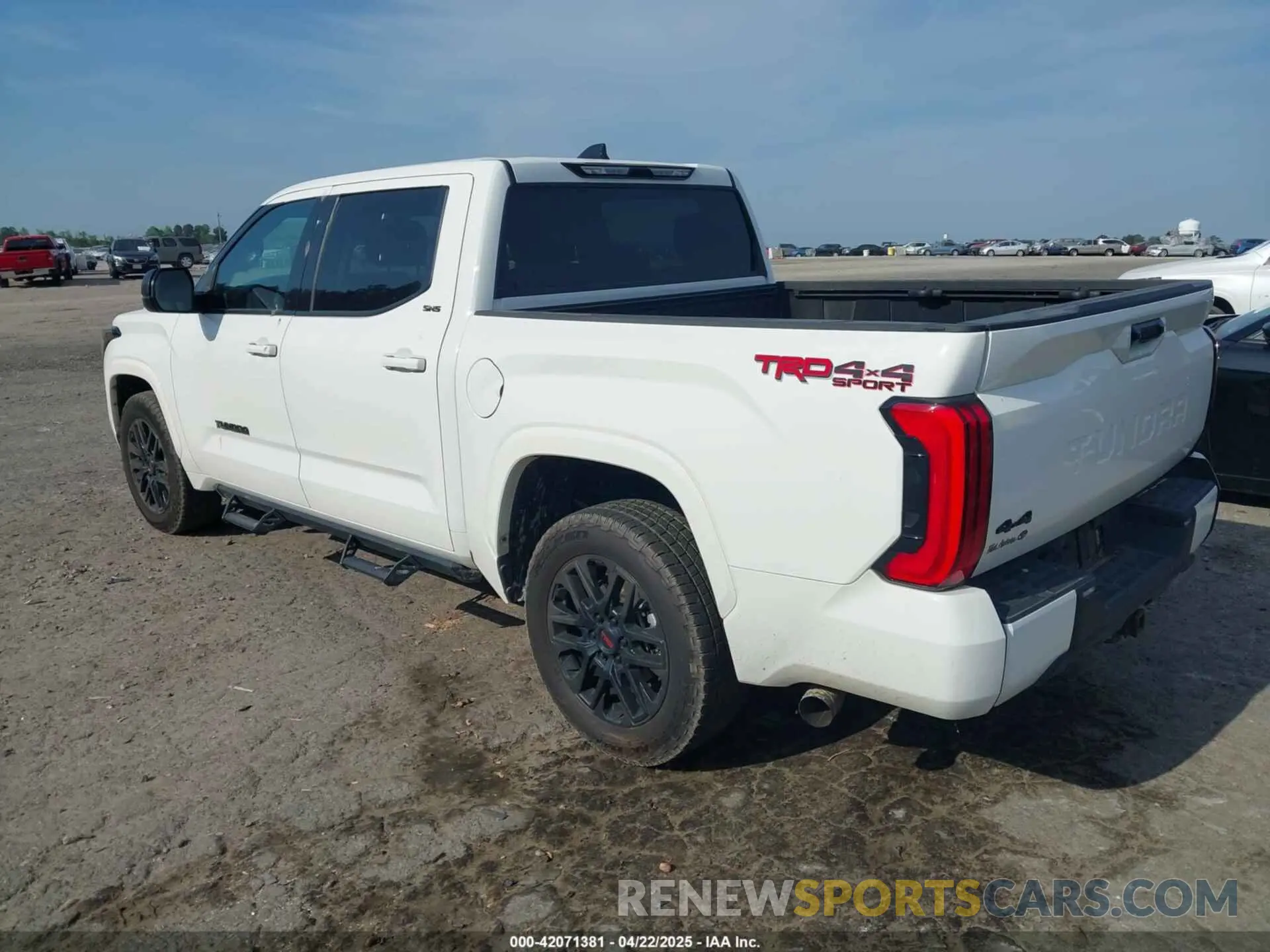 3 Photograph of a damaged car 5TFLA5DB7PX112573 TOYOTA TUNDRA 2023