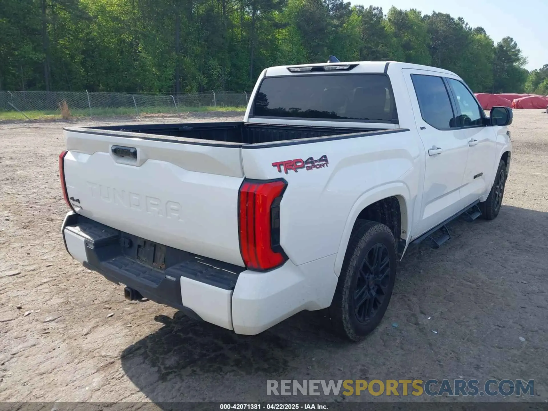 4 Photograph of a damaged car 5TFLA5DB7PX112573 TOYOTA TUNDRA 2023