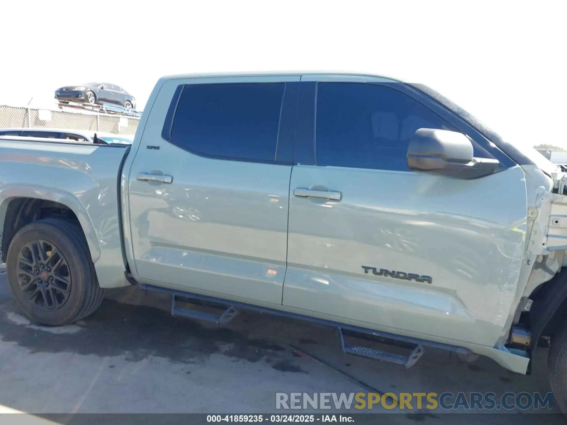 14 Photograph of a damaged car 5TFLA5DB7PX127381 TOYOTA TUNDRA 2023