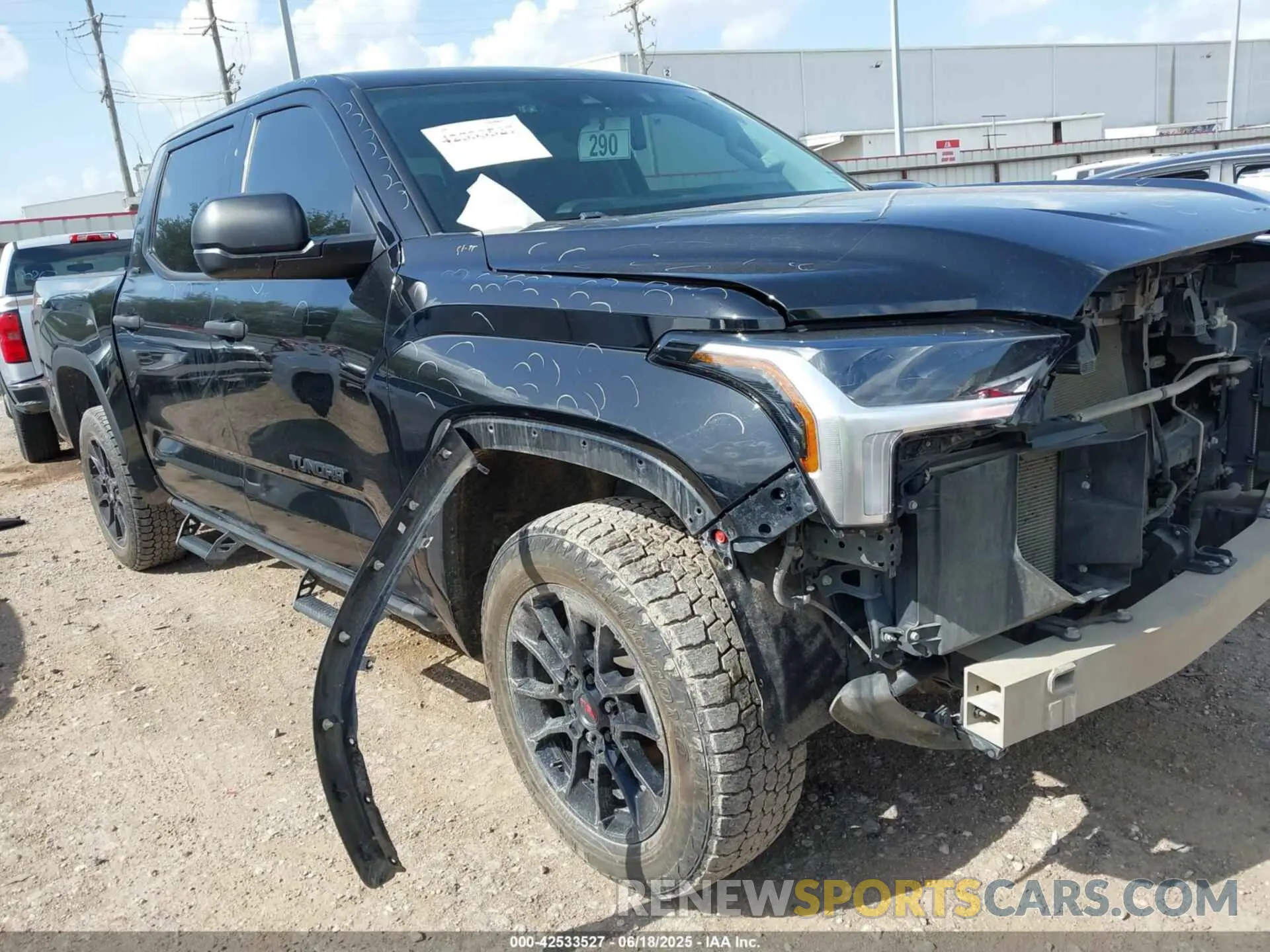 1 Photograph of a damaged car 5TFLA5DB8PX067014 TOYOTA TUNDRA 2023