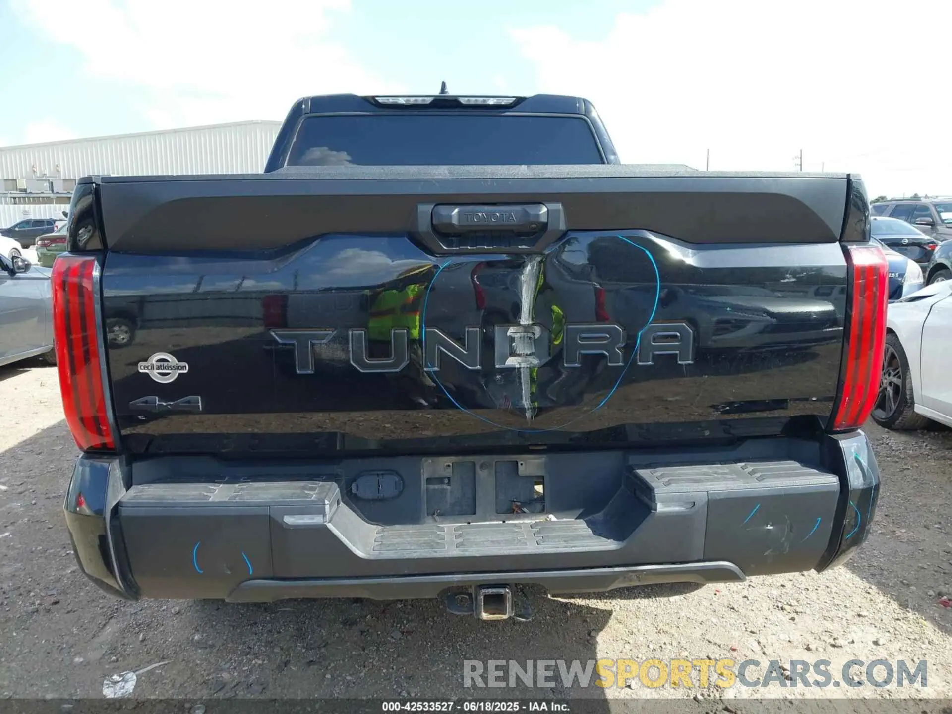 16 Photograph of a damaged car 5TFLA5DB8PX067014 TOYOTA TUNDRA 2023
