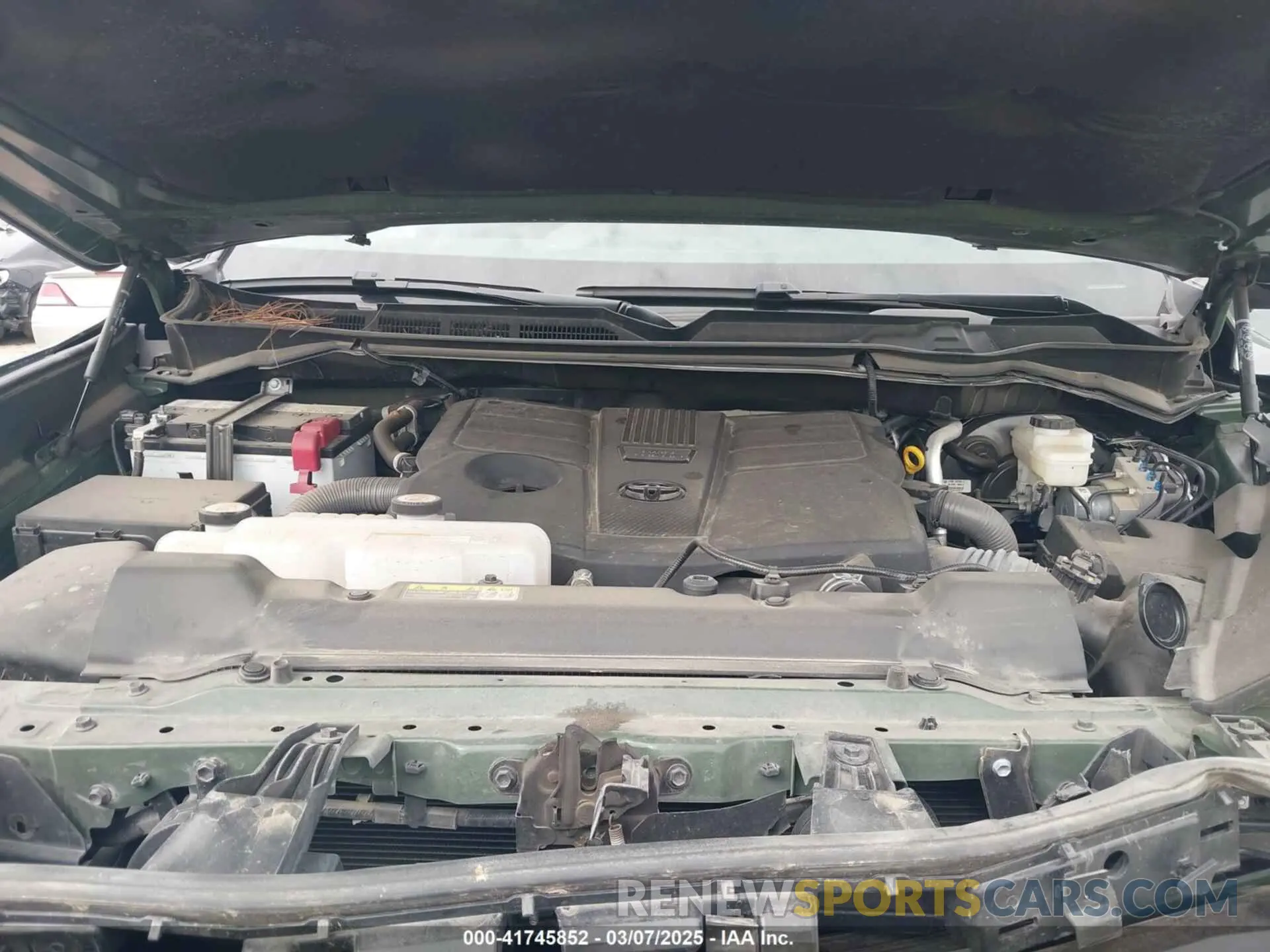 10 Photograph of a damaged car 5TFLA5DB9PX077406 TOYOTA TUNDRA 2023