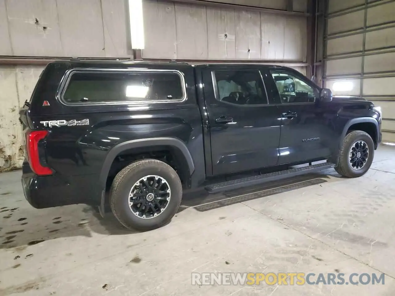 3 Photograph of a damaged car 5TFLA5DB9PX085781 TOYOTA TUNDRA 2023