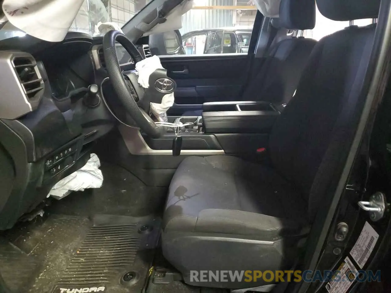 7 Photograph of a damaged car 5TFLA5DB9PX085781 TOYOTA TUNDRA 2023