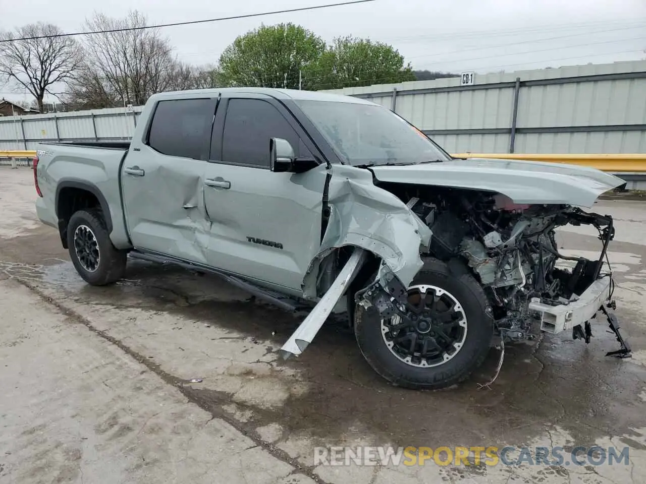 4 Photograph of a damaged car 5TFLA5DB9PX095498 TOYOTA TUNDRA 2023