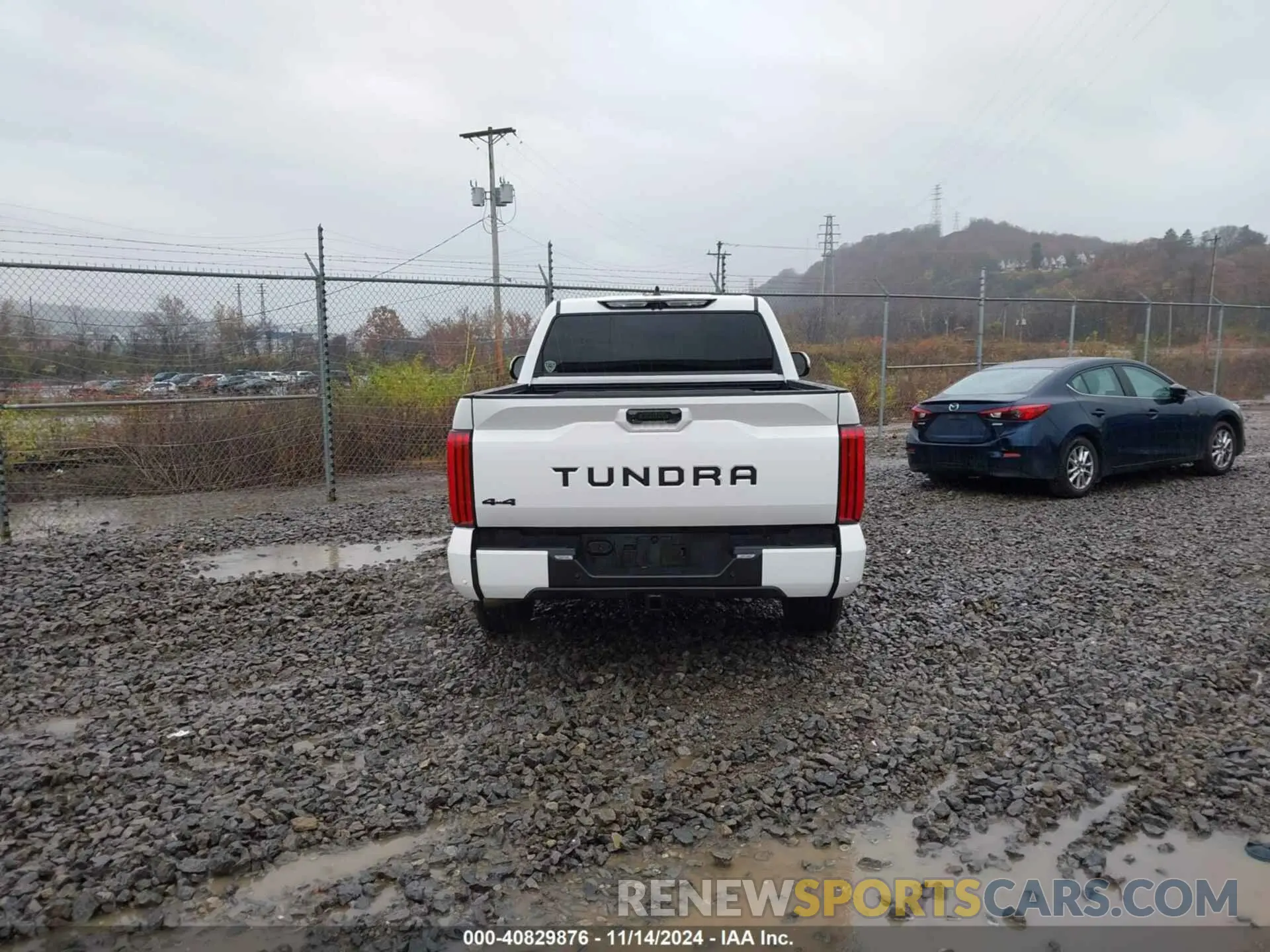 16 Photograph of a damaged car 5TFLA5DB9PX107343 TOYOTA TUNDRA 2023