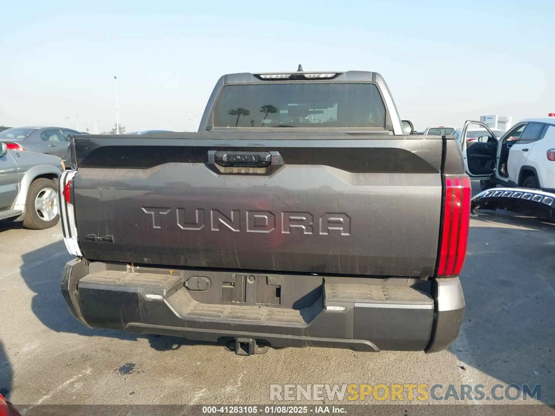 16 Photograph of a damaged car 5TFLA5DBXPX066561 TOYOTA TUNDRA 2023