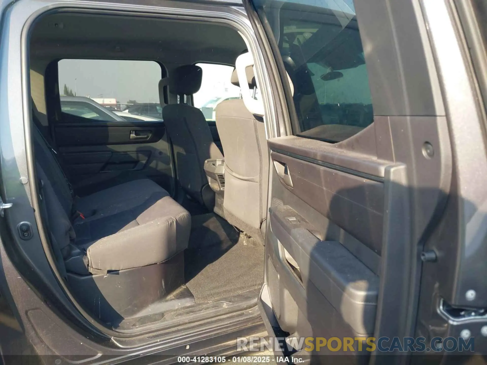 8 Photograph of a damaged car 5TFLA5DBXPX066561 TOYOTA TUNDRA 2023
