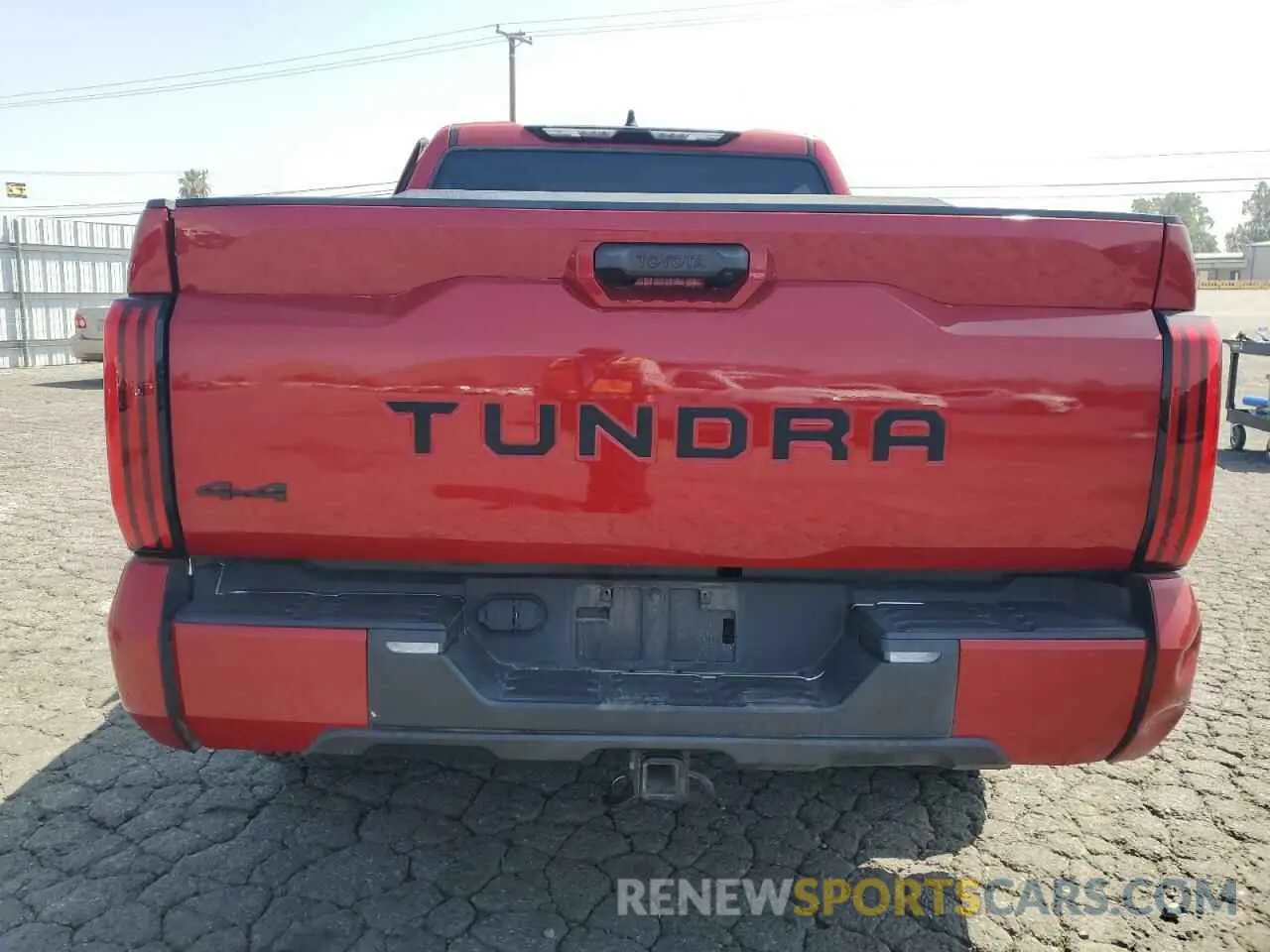 6 Photograph of a damaged car 5TFLA5DBXPX073283 TOYOTA TUNDRA 2023