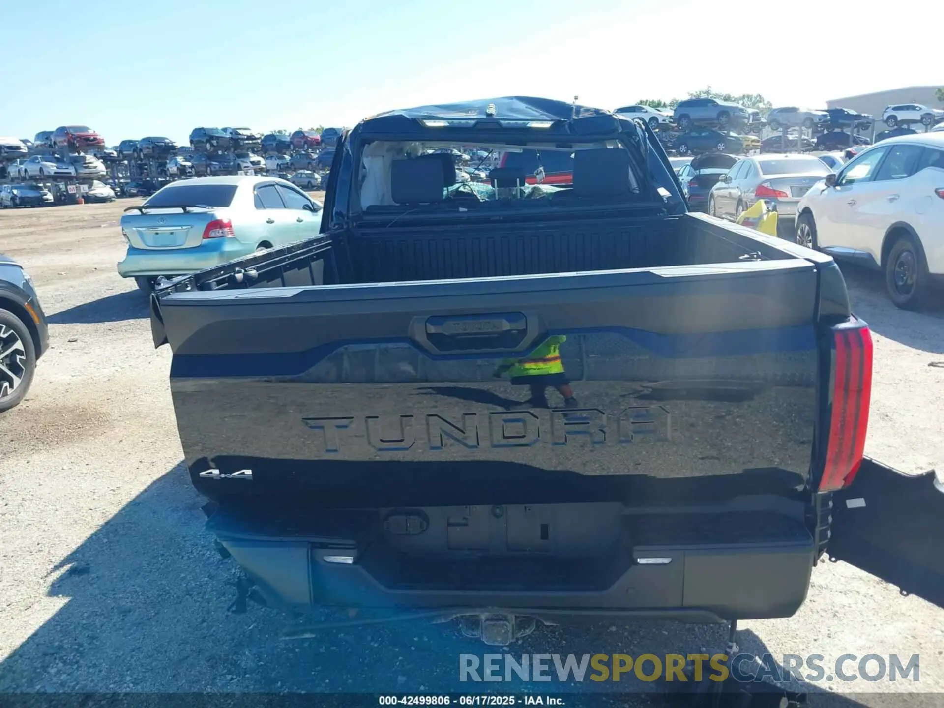 15 Photograph of a damaged car 5TFLA5DBXPX124703 TOYOTA TUNDRA 2023