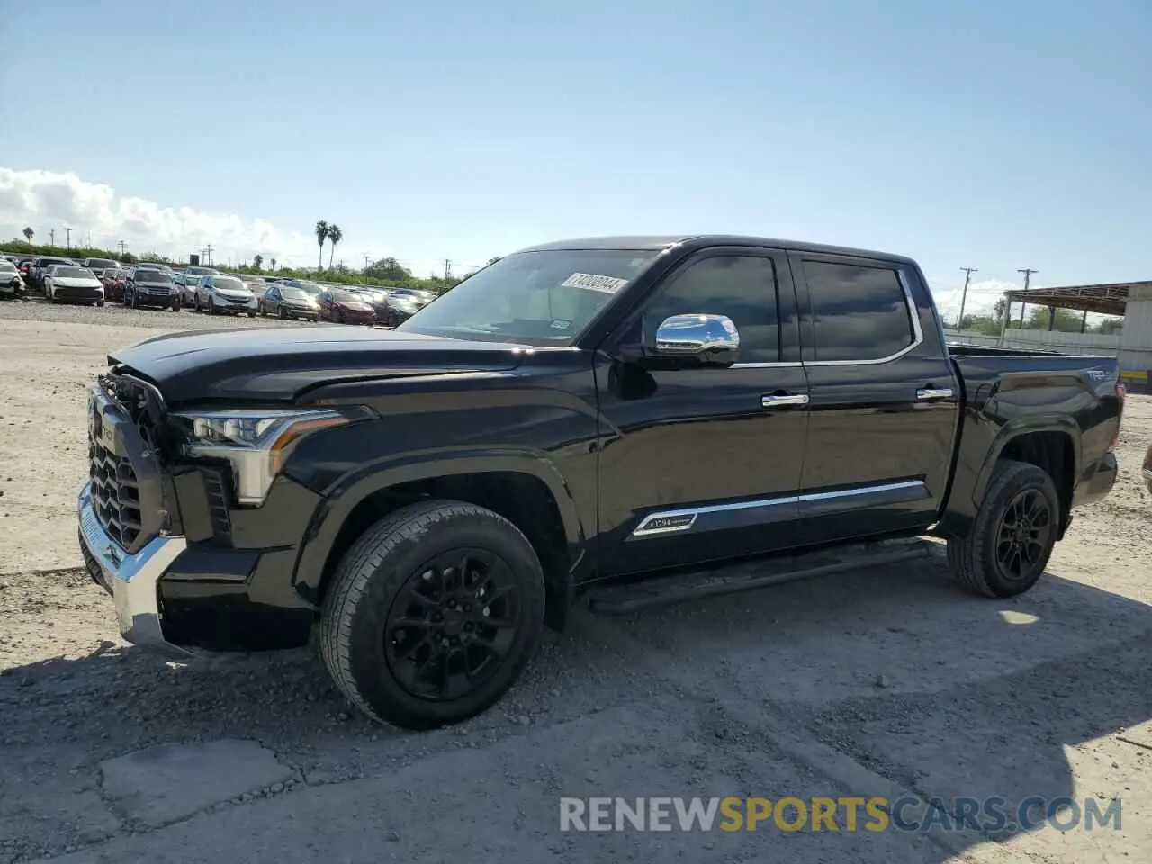 1 Photograph of a damaged car 5TFMA5DB4PX082792 TOYOTA TUNDRA 2023