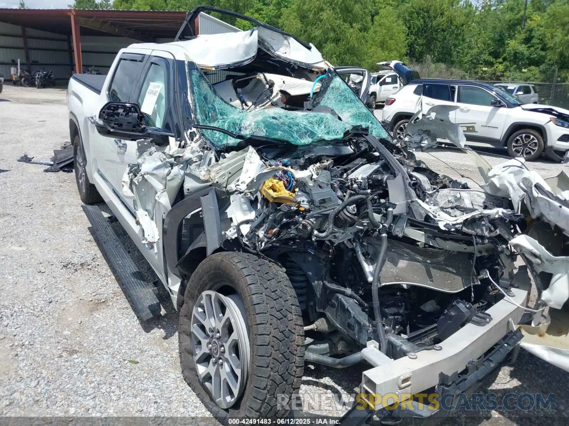 6 Photograph of a damaged car 5TFMA5EC4PX012961 TOYOTA TUNDRA 2023